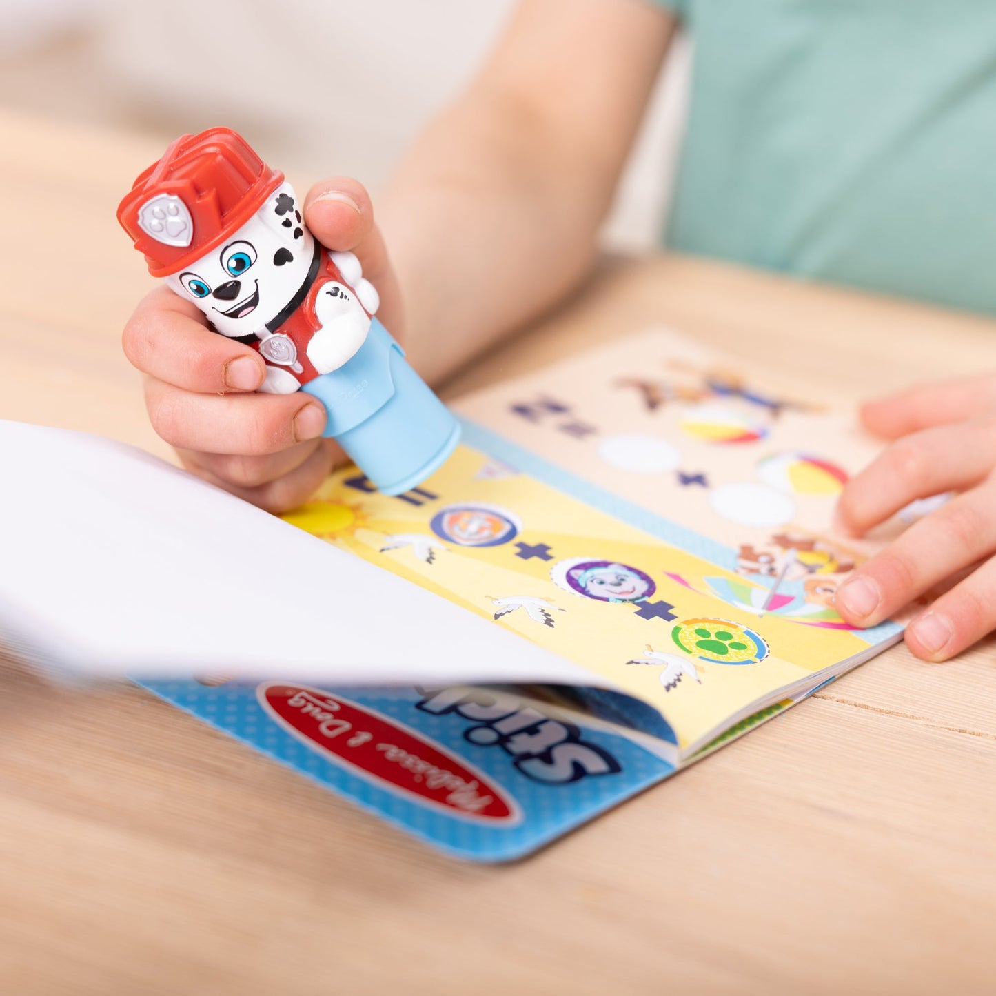 Sticker WOW!™ PAW Patrol Marshall Bundle: Activity Pad & Sticker Stamper + Mini Activity Pad and 200 Refill Stickers