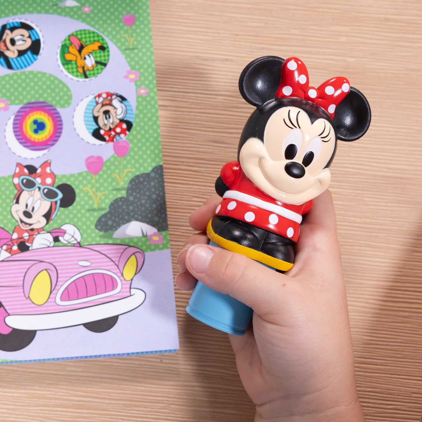 Sticker WOW!™ Disney Minnie Mouse Bundle: Activity Pad & Sticker Stamper + Mini Activity Pad and 200 Refill Stickers